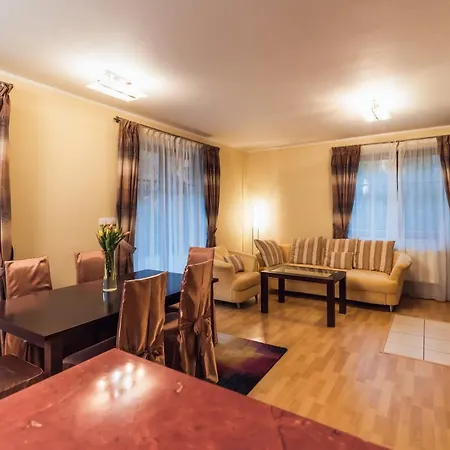 Riverside Kv Resort 4*